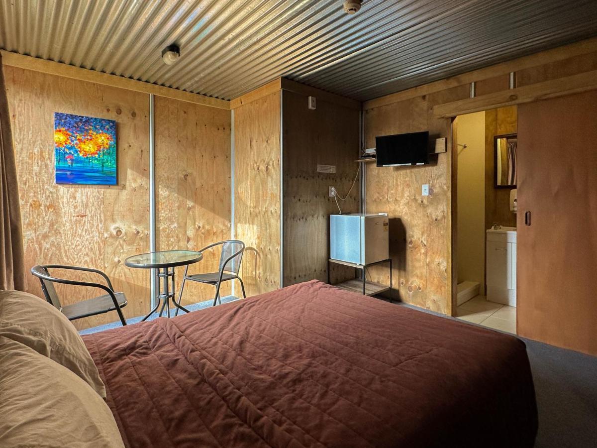 The Crossing Lodge & Backpackers Erua Exterior photo