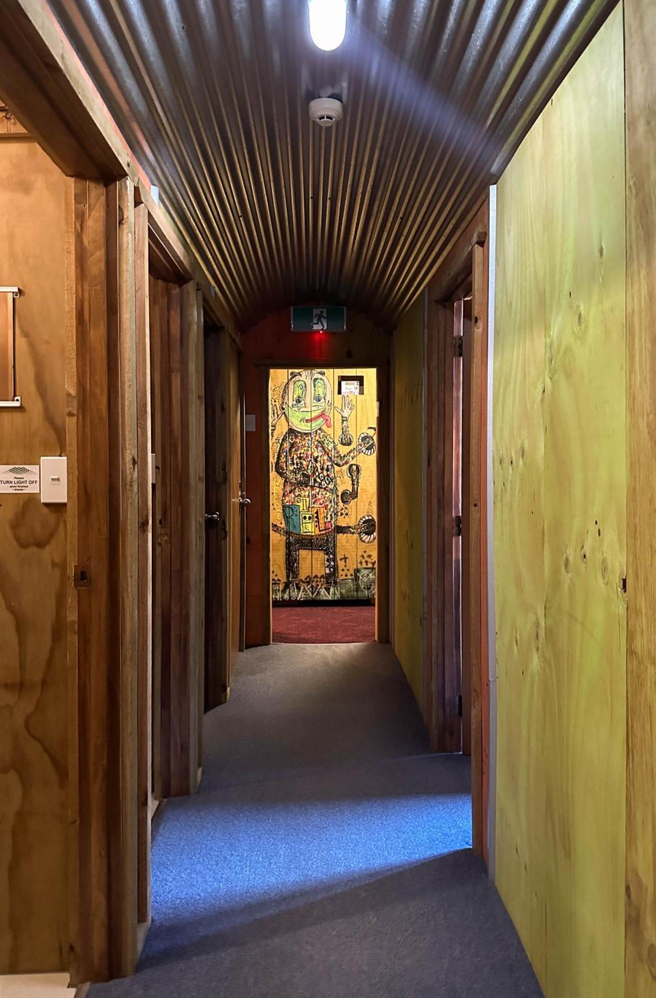 The Crossing Lodge & Backpackers Erua Exterior photo