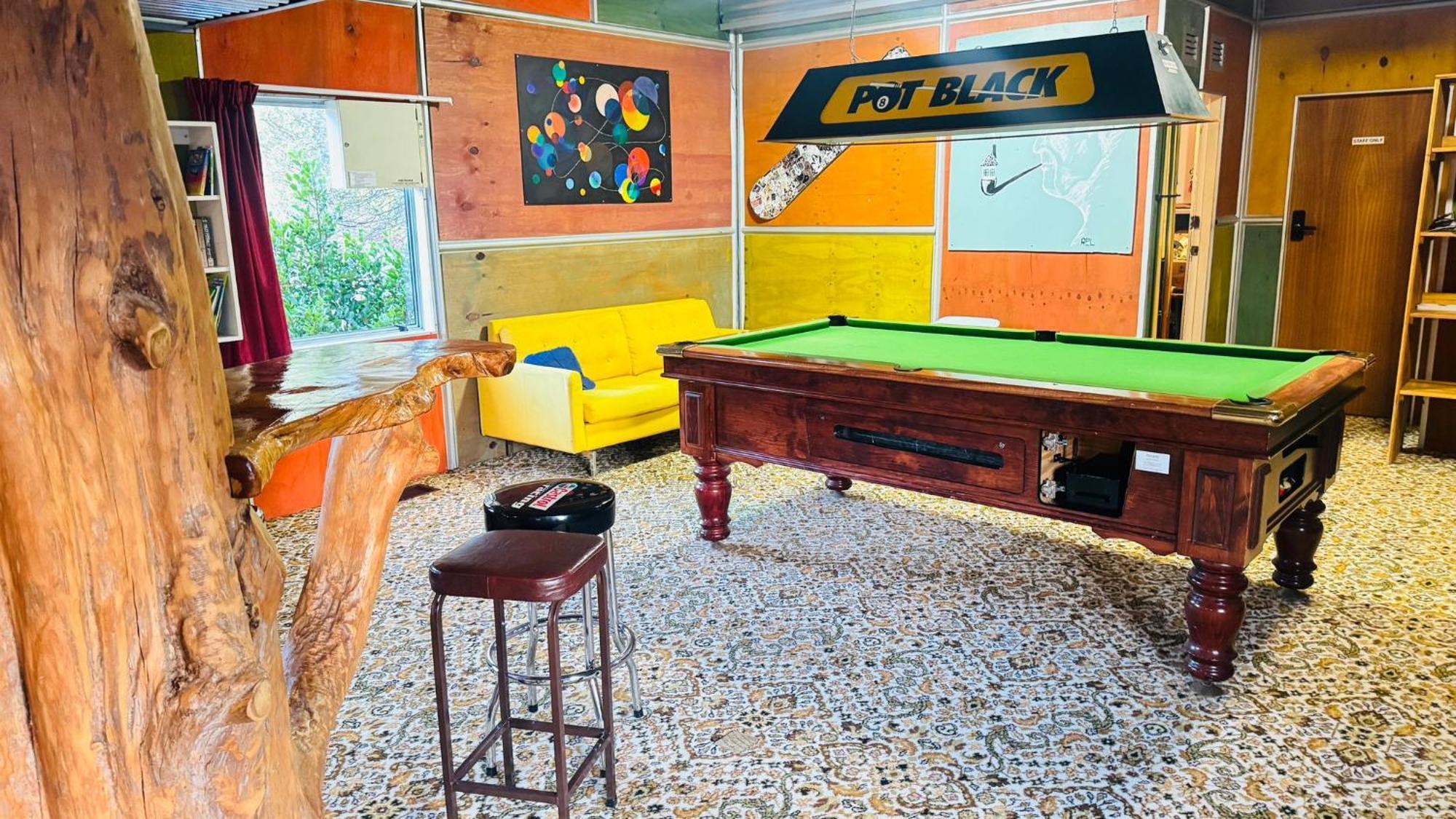 The Crossing Lodge & Backpackers Erua Exterior photo